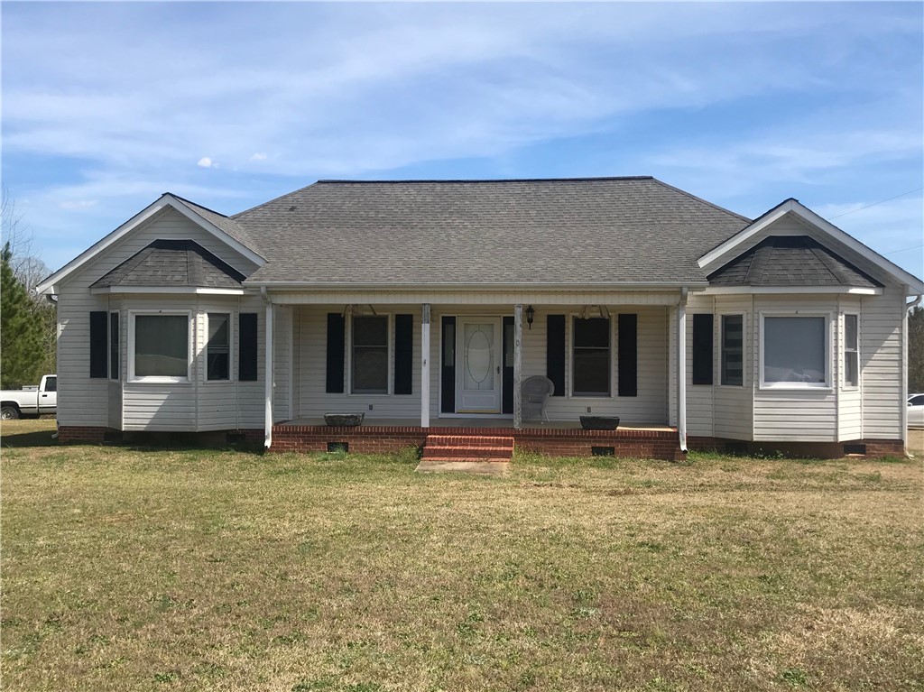 205 Shaw Road Honea Path, SC 29654 - Photo 1 of 11