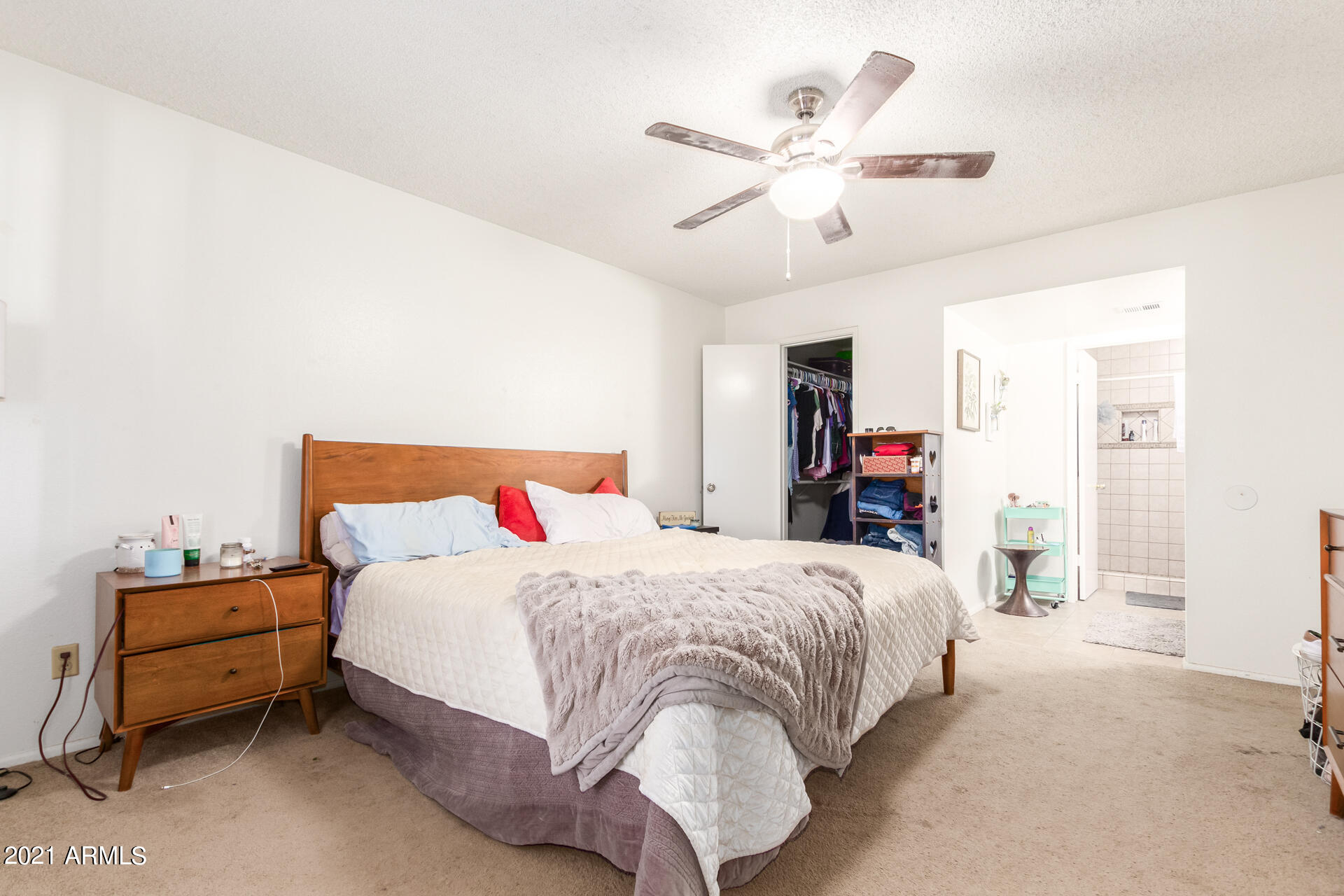 4202 West Griswold Road Phoenix, AZ 85051 - Photo 16 of 26 16 Griswold 4202