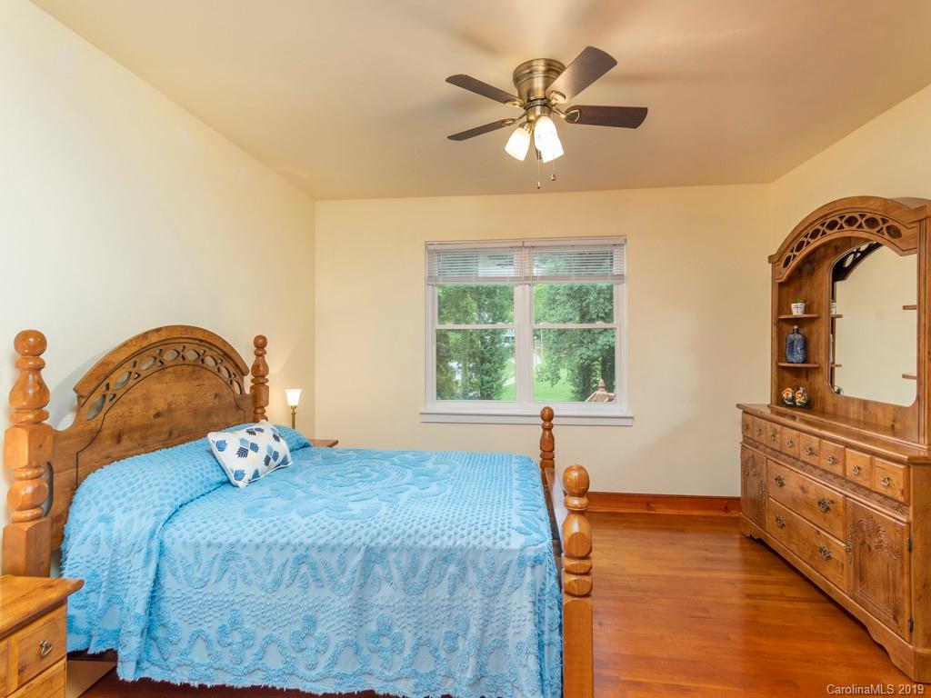 6443 Cruso Road Canton, NC 28716 - Photo 15 of 20