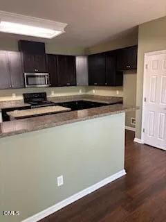 $685,000 | 105 Holmhurst Court, Cary, NC 27519