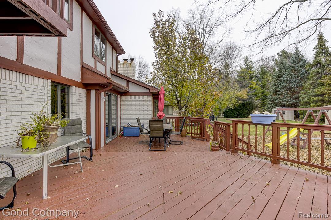 38092 Westchester Road Sterling Heights, MI 48310 - Photo 48 of 53 38092 Westchester Rd.-53.jpg