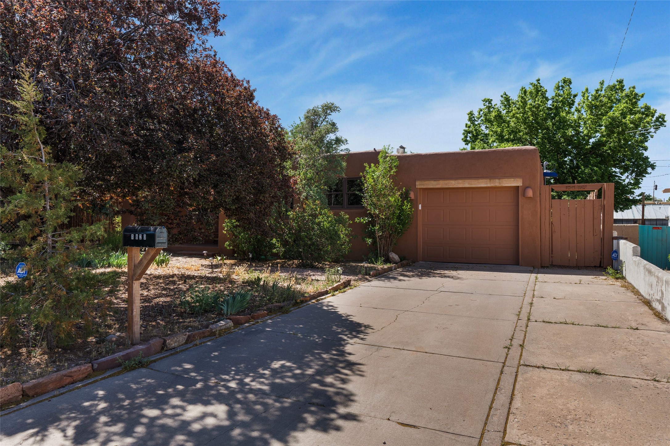 1820 Kiva Road Santa Fe, NM 87505 - Photo 23 of 34