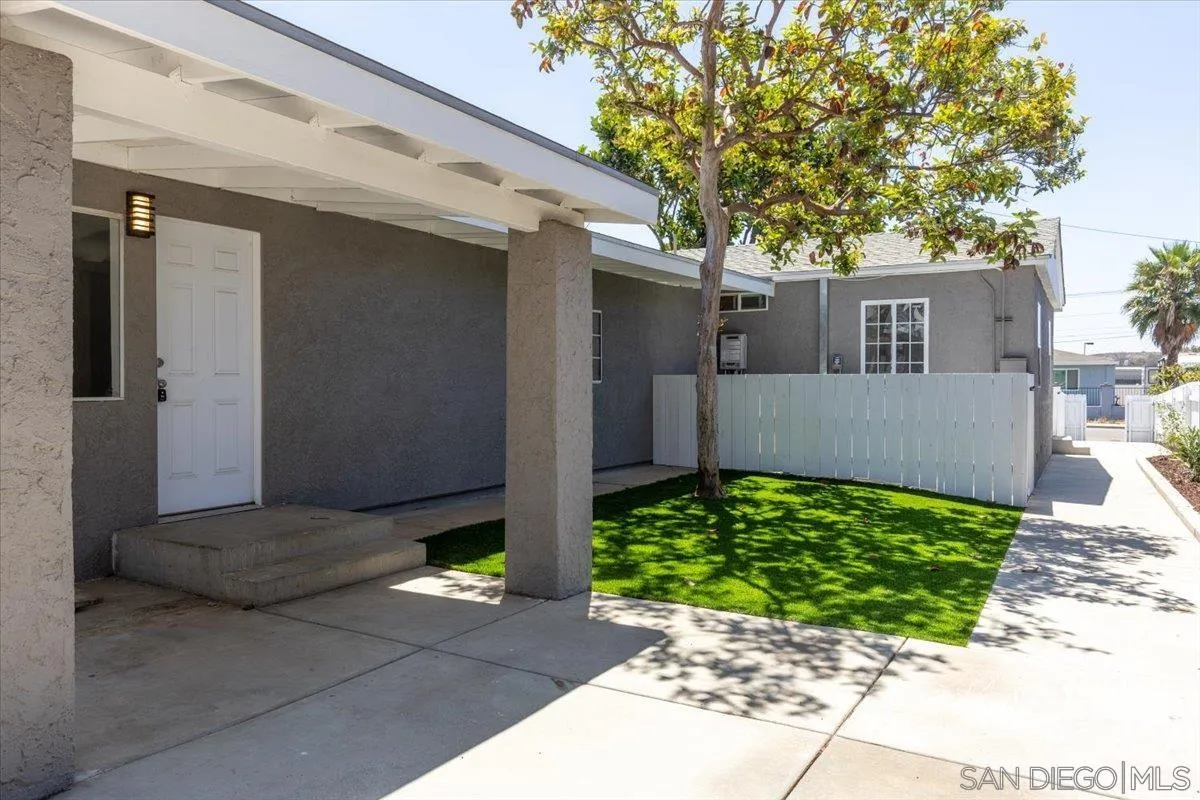 230 Zenith Street Chula Vista, CA 91911 - Photo 5 of 21 a front view of a house with garden