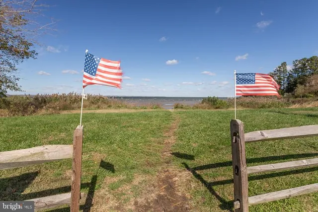 $498,500 | 3709 29th Street, Chesapeake Beach, MD 20732