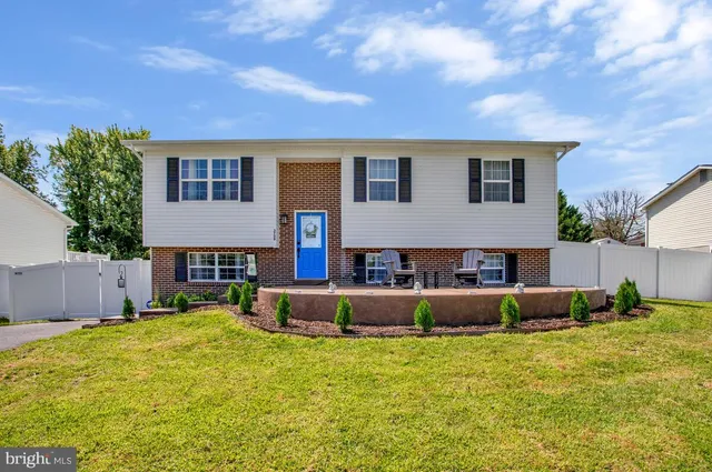 $498,500 | 3709 29th Street, Chesapeake Beach, MD 20732