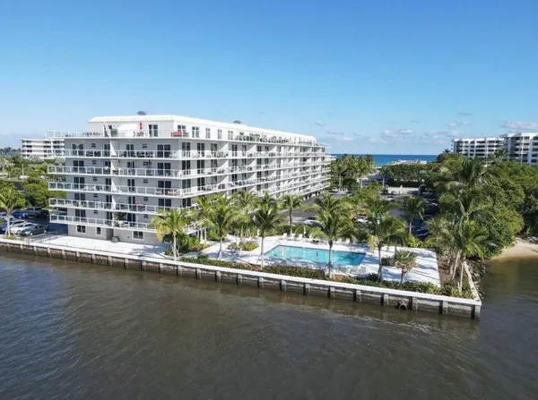 $4,500 | 2560 South Ocean Boulevard, Unit 518, Palm Beach, FL 33480