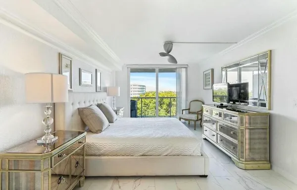$4,500 | 2560 South Ocean Boulevard, Unit 518, Palm Beach, FL 33480