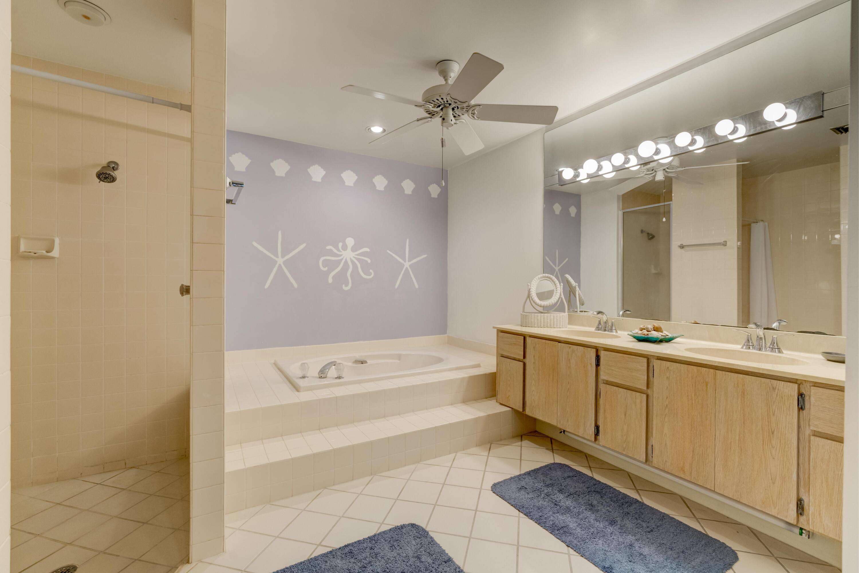 149 Beach Summit Court Jupiter, FL 33477 - Photo 19 of 46 Master Bath
