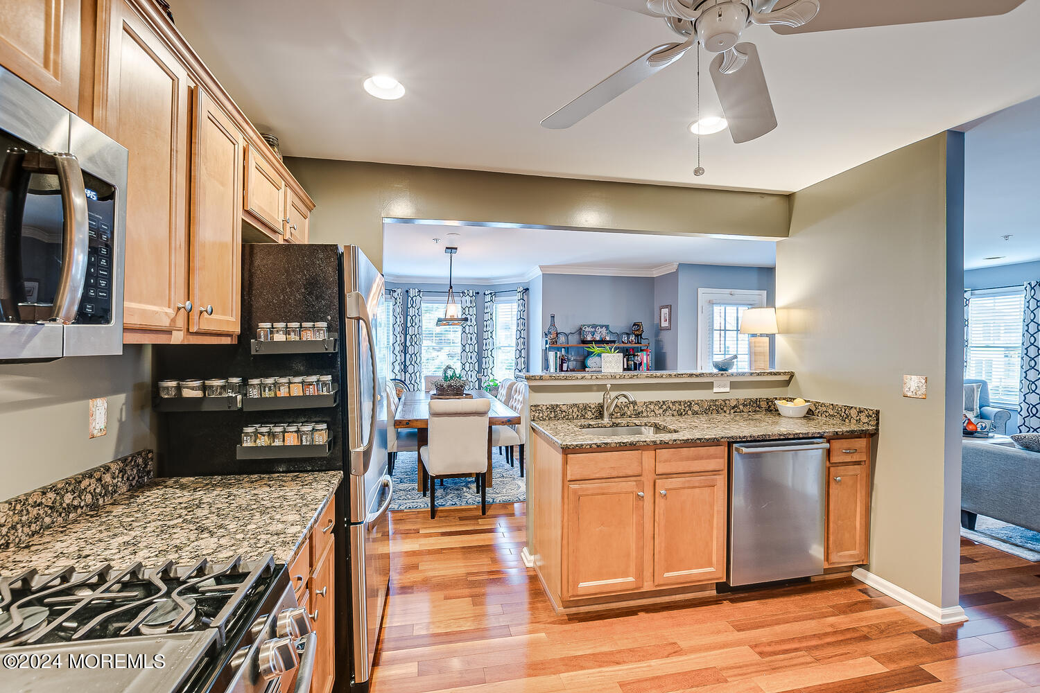 17 Raritan Reach Road, Unit 9 South Amboy, NJ 08879 - Photo 21 of 51 17 Raritan Reach Rd South-large-021-036-