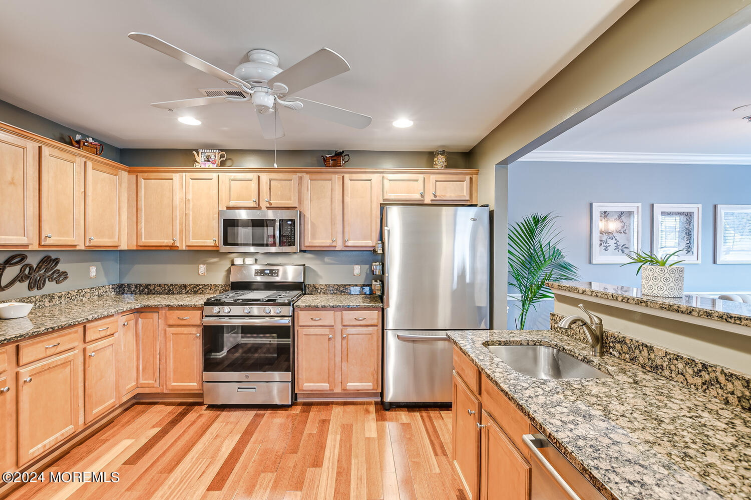 17 Raritan Reach Road, Unit 9 South Amboy, NJ 08879 - Photo 22 of 51 17 Raritan Reach Rd South-large-022-041-