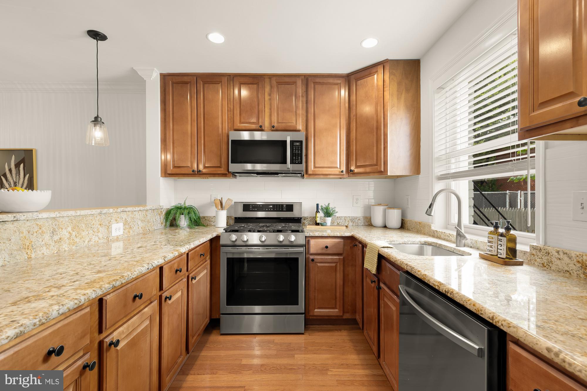 320 19th Street Northeast Washington, DC 20002 - Photo 12 of 32 Gallery Image 12