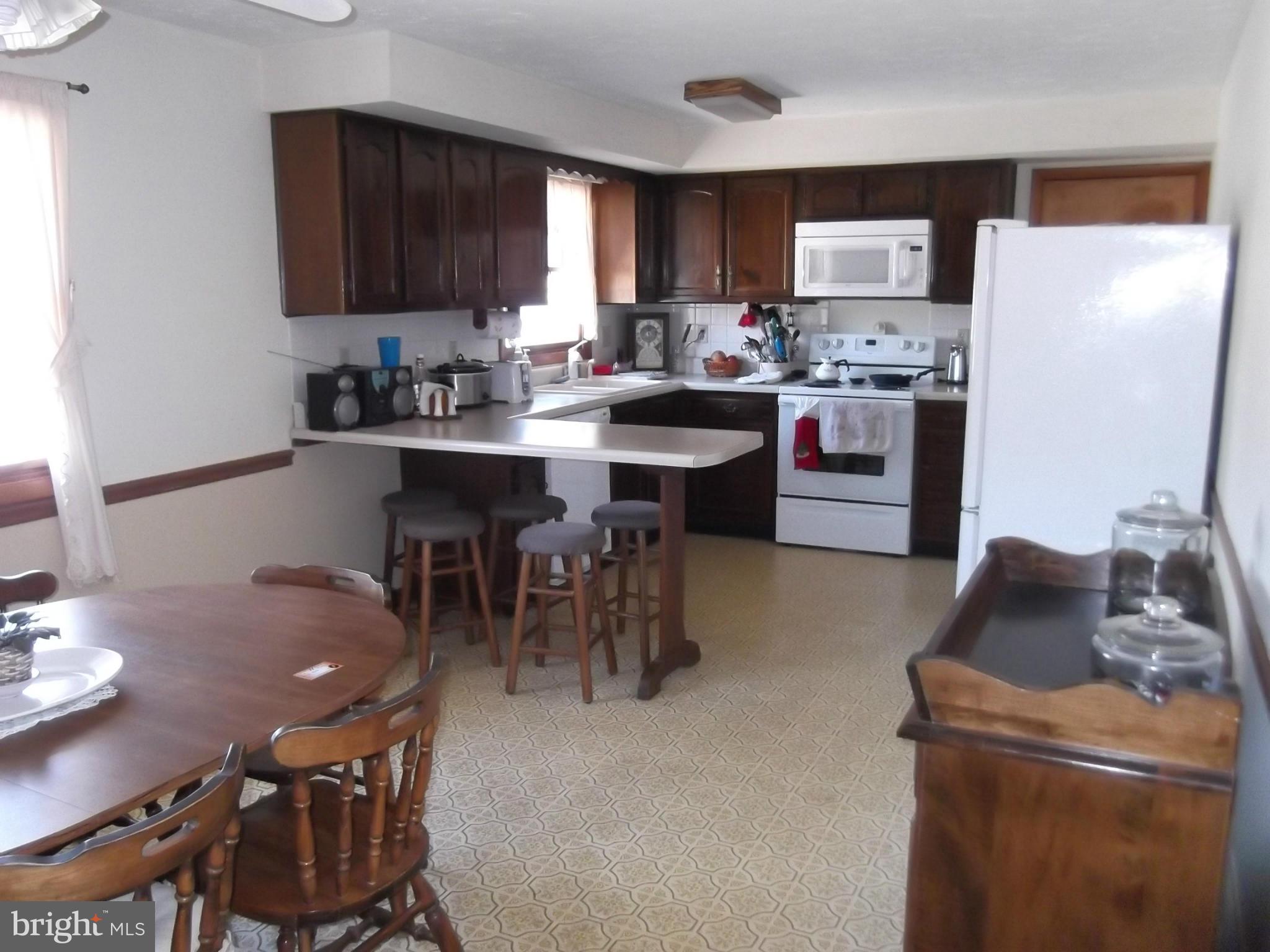 426 Windy Ridge Road Front Royal, VA 22630 - Photo 18 of 30 Kitchen