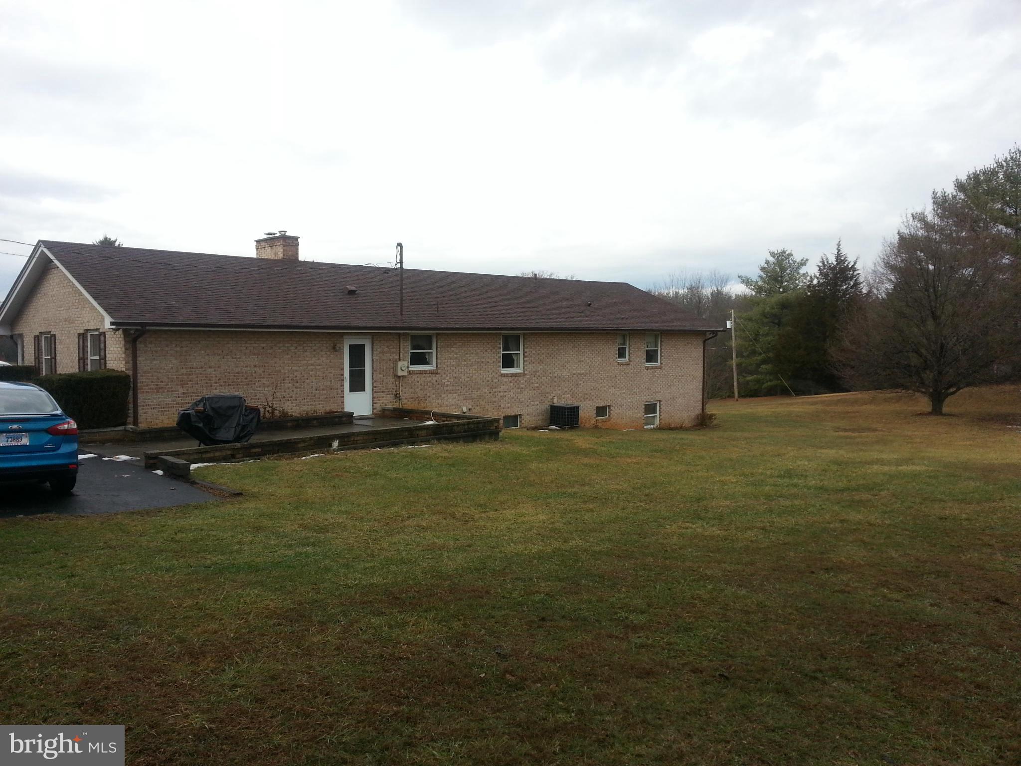426 Windy Ridge Road Front Royal, VA 22630 - Photo 4 of 30 Exterior (Rear)