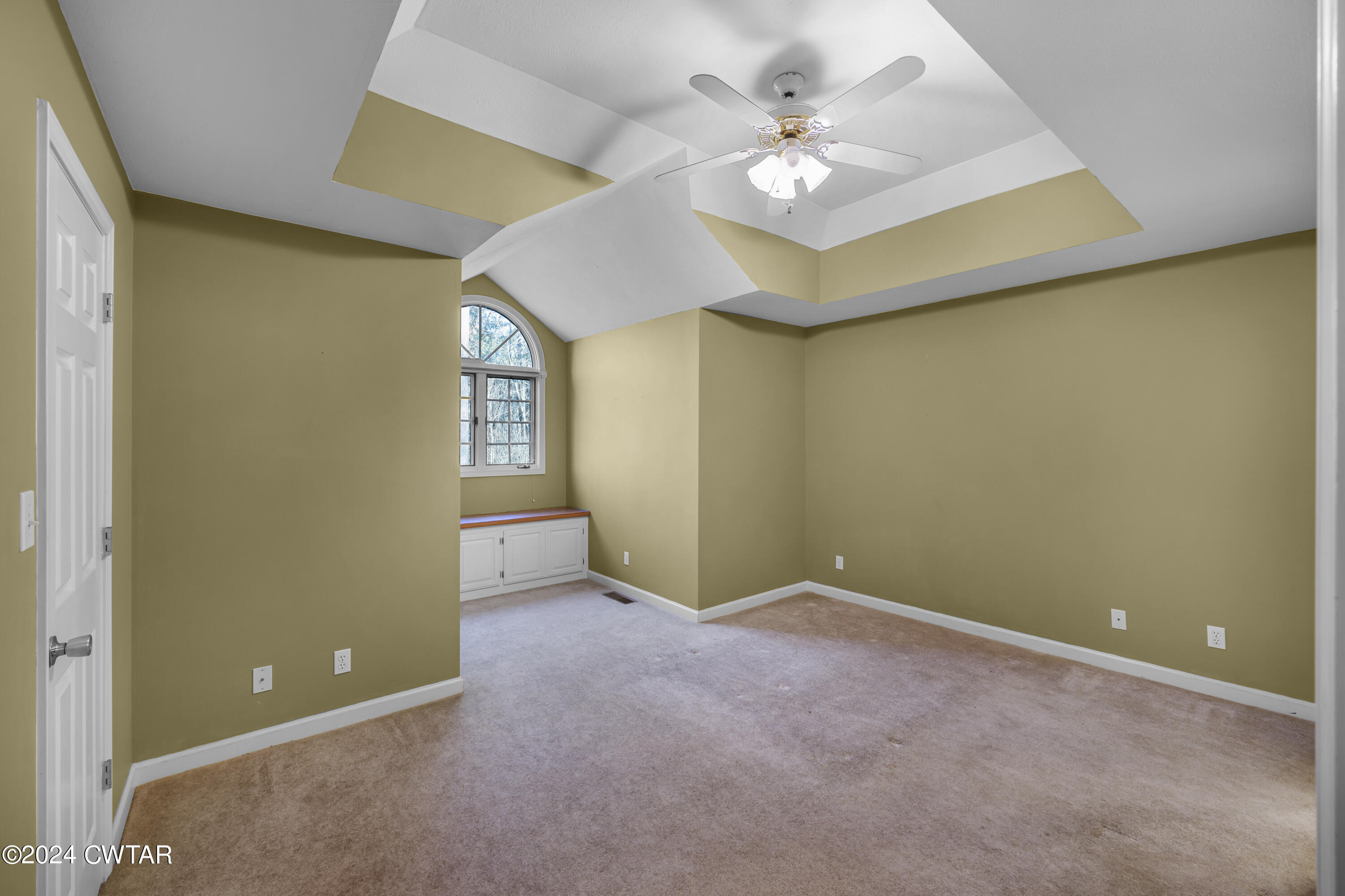 125 Otha Holt Road Milan, TN 38358 - Photo 16 of 47 E02A5188