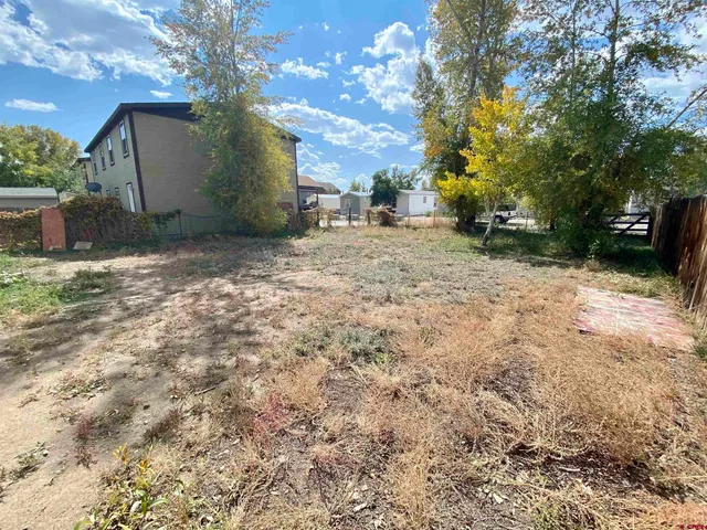 a view of a outdoor space with a lake view