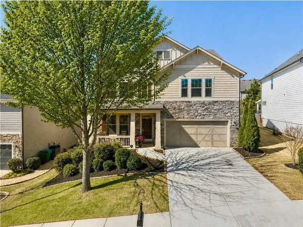 $584,900 | 704 Hedge Brook Drive, Woodstock, GA 30188