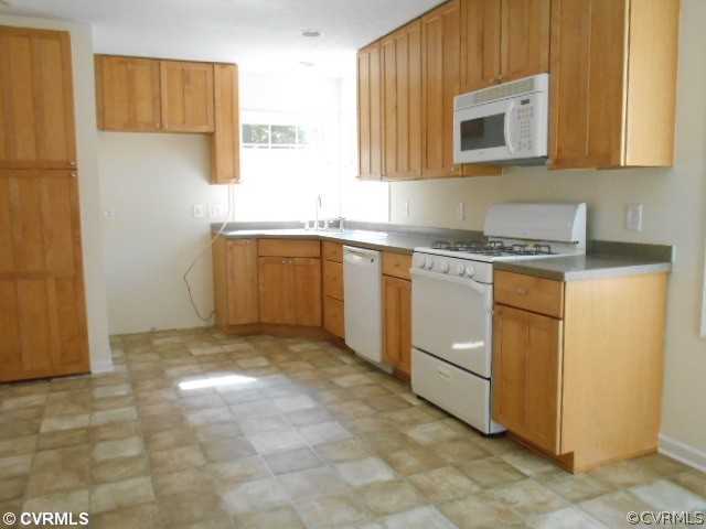 3500 Vaidens Pond Road Lanexa, VA 23089 - Photo 3 of 11 Kitchen