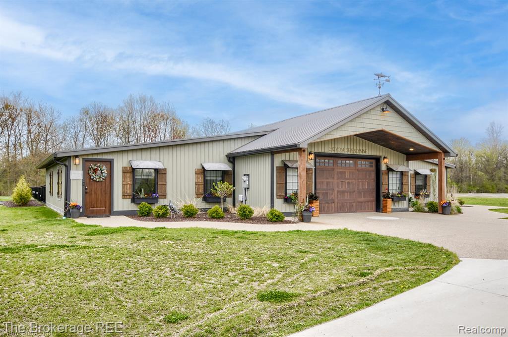 6179 West Carpenter Road Flushing, MI 48433 - Photo 3 of 85