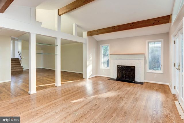 $1,225,000 | 6207 Stardust Lane, Bethesda, MD 20817