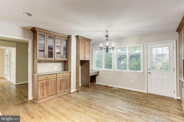 $1,225,000 | 6207 Stardust Lane, Bethesda, MD 20817