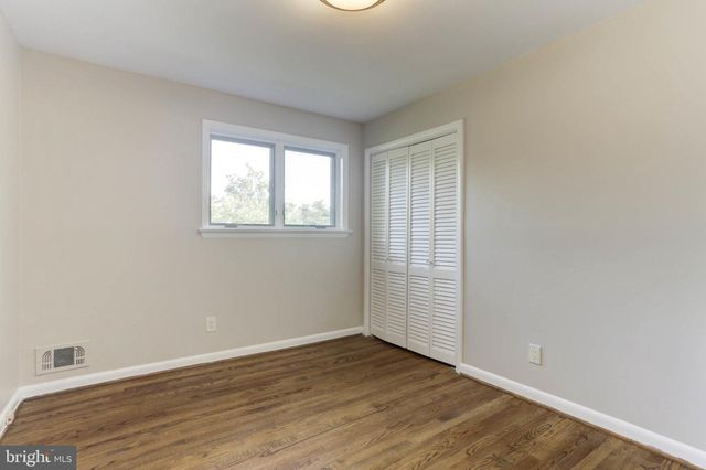 $1,225,000 | 6207 Stardust Lane, Bethesda, MD 20817