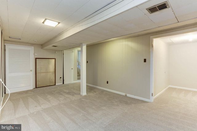 $1,225,000 | 6207 Stardust Lane, Bethesda, MD 20817