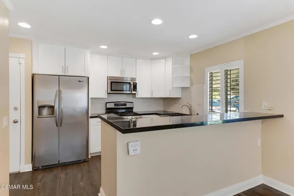 $765,000 | 408 Via Colinas, Westlake Village, CA 91362