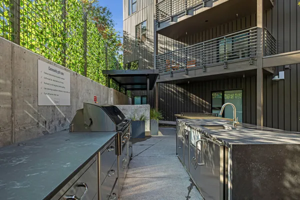 $6,995 | 635 7th Avenue South, Unit 504, Nashville, TN 37203