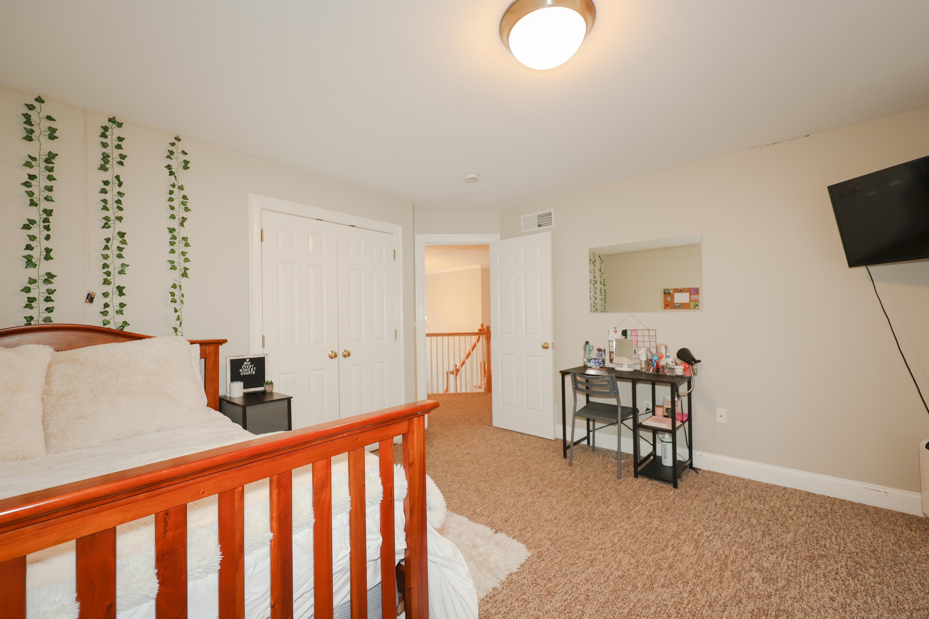 33 Emerson Lane Hollis, NH 03049 - Photo 22 of 38