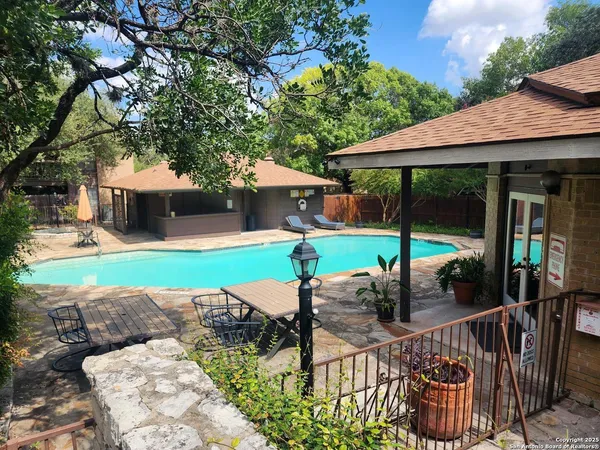 $159,500 | 8611 Datapoint Drive, Unit 73, San Antonio, TX 78229