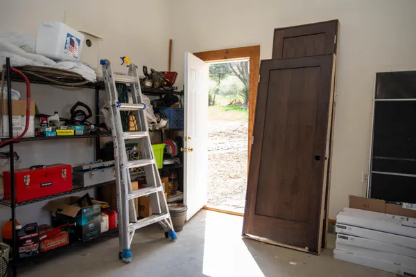 $848,000 | 41 Farmhouse Lane, Lost City, WV 26810