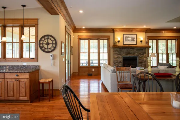 $848,000 | 41 Farmhouse Lane, Lost City, WV 26810