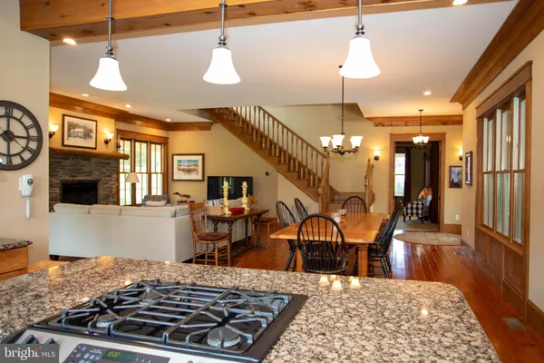 $848,000 | 41 Farmhouse Lane, Lost City, WV 26810