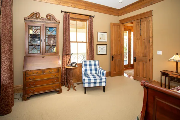 $848,000 | 41 Farmhouse Lane, Lost City, WV 26810
