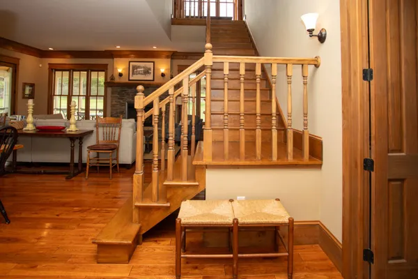 $848,000 | 41 Farmhouse Lane, Lost City, WV 26810