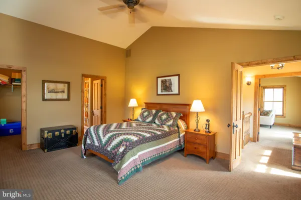 $848,000 | 41 Farmhouse Lane, Lost City, WV 26810