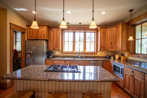 $848,000 | 41 Farmhouse Lane, Lost City, WV 26810