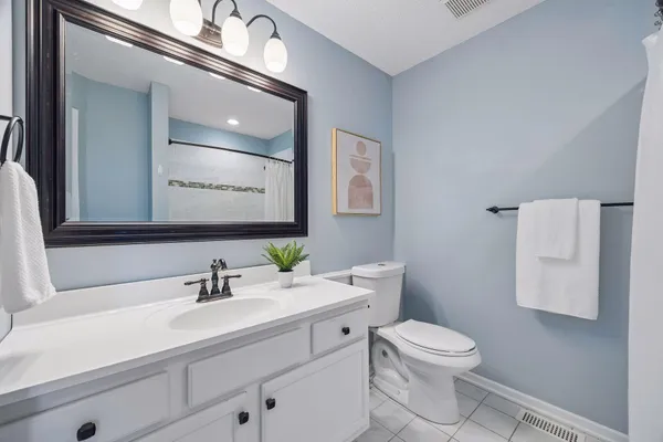 $250,000 | 1235 Primrose Lane, Waconia, MN 55387