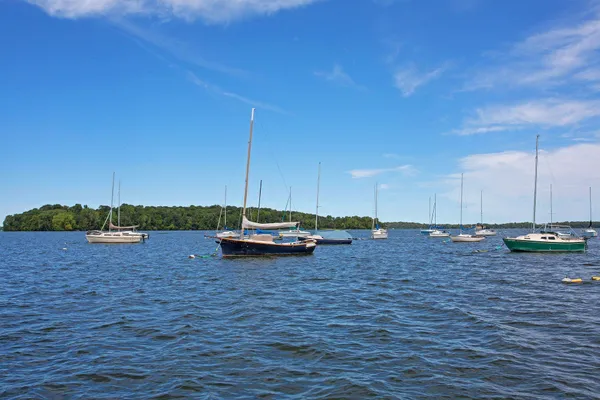 $250,000 | 1235 Primrose Lane, Waconia, MN 55387