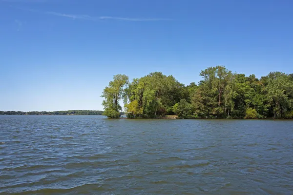 $250,000 | 1235 Primrose Lane, Waconia, MN 55387