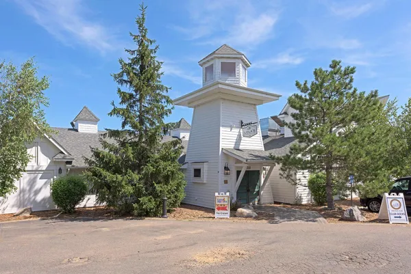 $250,000 | 1235 Primrose Lane, Waconia, MN 55387