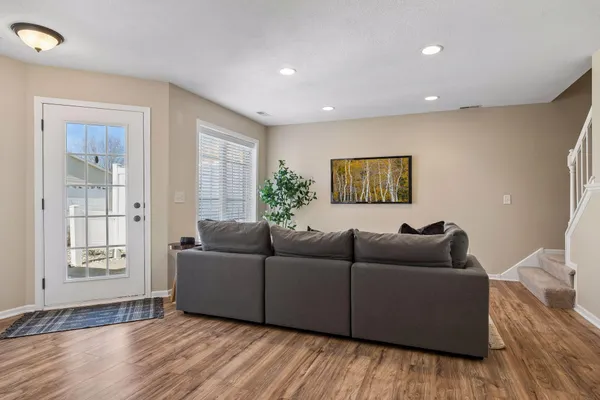 $250,000 | 1235 Primrose Lane, Waconia, MN 55387