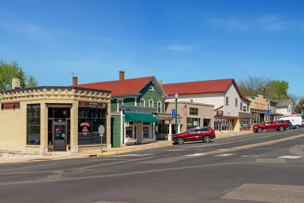 $250,000 | 1235 Primrose Lane, Waconia, MN 55387