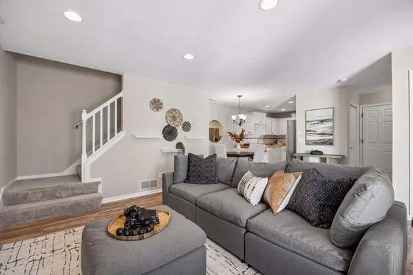 $250,000 | 1235 Primrose Lane, Waconia, MN 55387