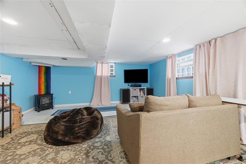 332 Highland Road Pittsburgh, PA 15235 - Photo 31 of 42 Gallery Image 31
