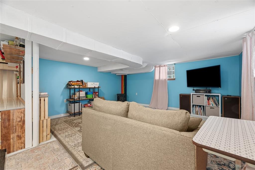 332 Highland Road Pittsburgh, PA 15235 - Photo 32 of 42 Gallery Image 32
