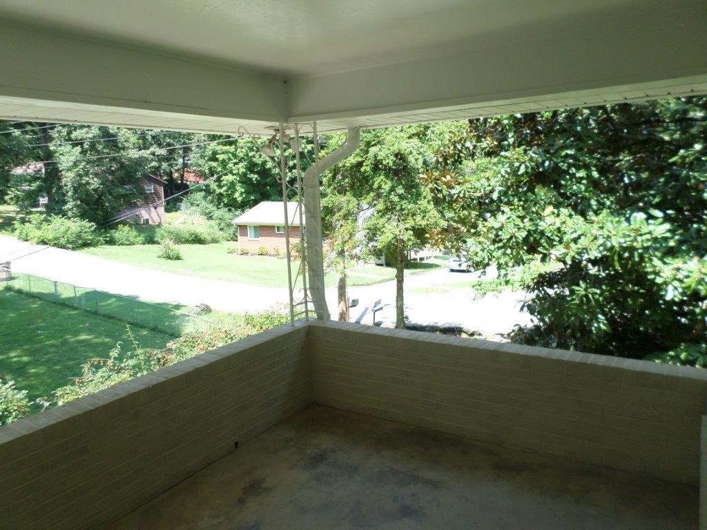 5712 Scenic Ridge Road Knoxville, TN 37912 - Photo 15 of 22 Gallery Image 15