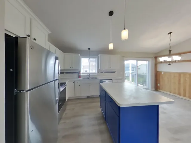 $2,279 | 7326 Lander Avenue Northeast, Otsego, MN 55301