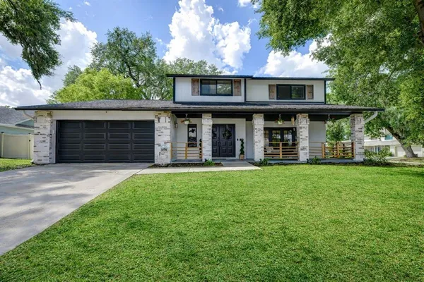 $499,000 | 819 Bluegrass Lane, Brandon, FL 33510