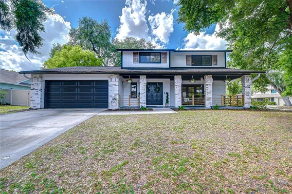 $499,000 | 819 Bluegrass Lane, Brandon, FL 33510
